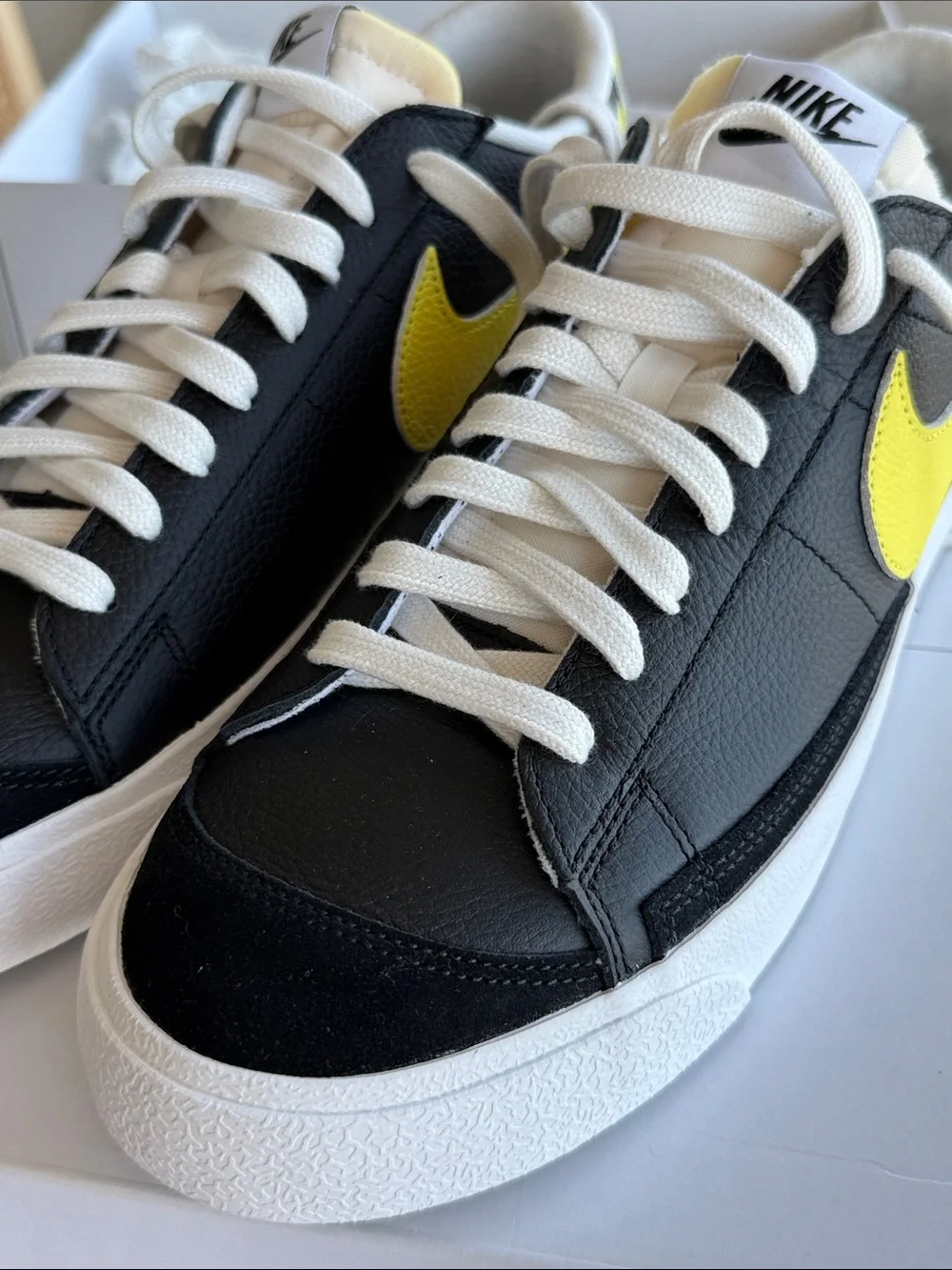 NW Nike Black Men Sneakers with Yellow Swoosh - Low Top